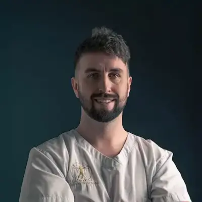 Dr. Stephen (Ste) Riddle, Cosmetic & General Dentist at Vitruvian Dental Studio